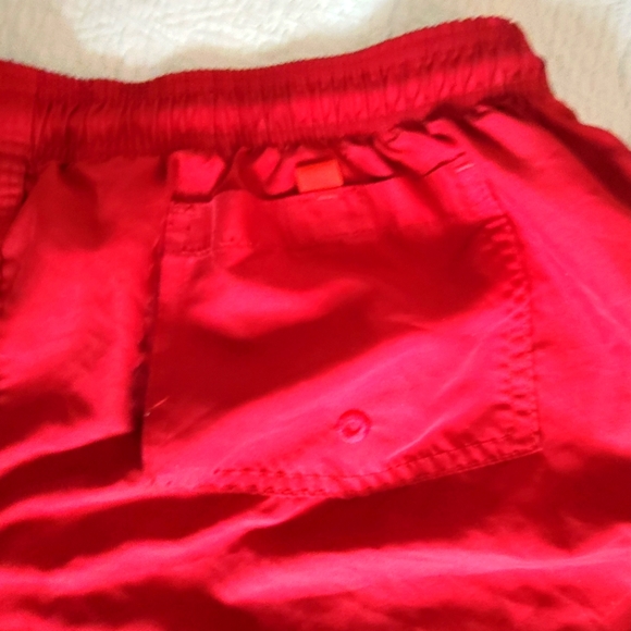Women’s Red Shorts Size XL Used - Picture 5 of 9